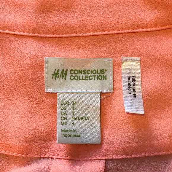 H&M blouse - Picture 3 of 3